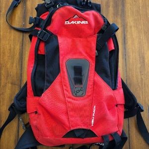Dakine helipack backpack